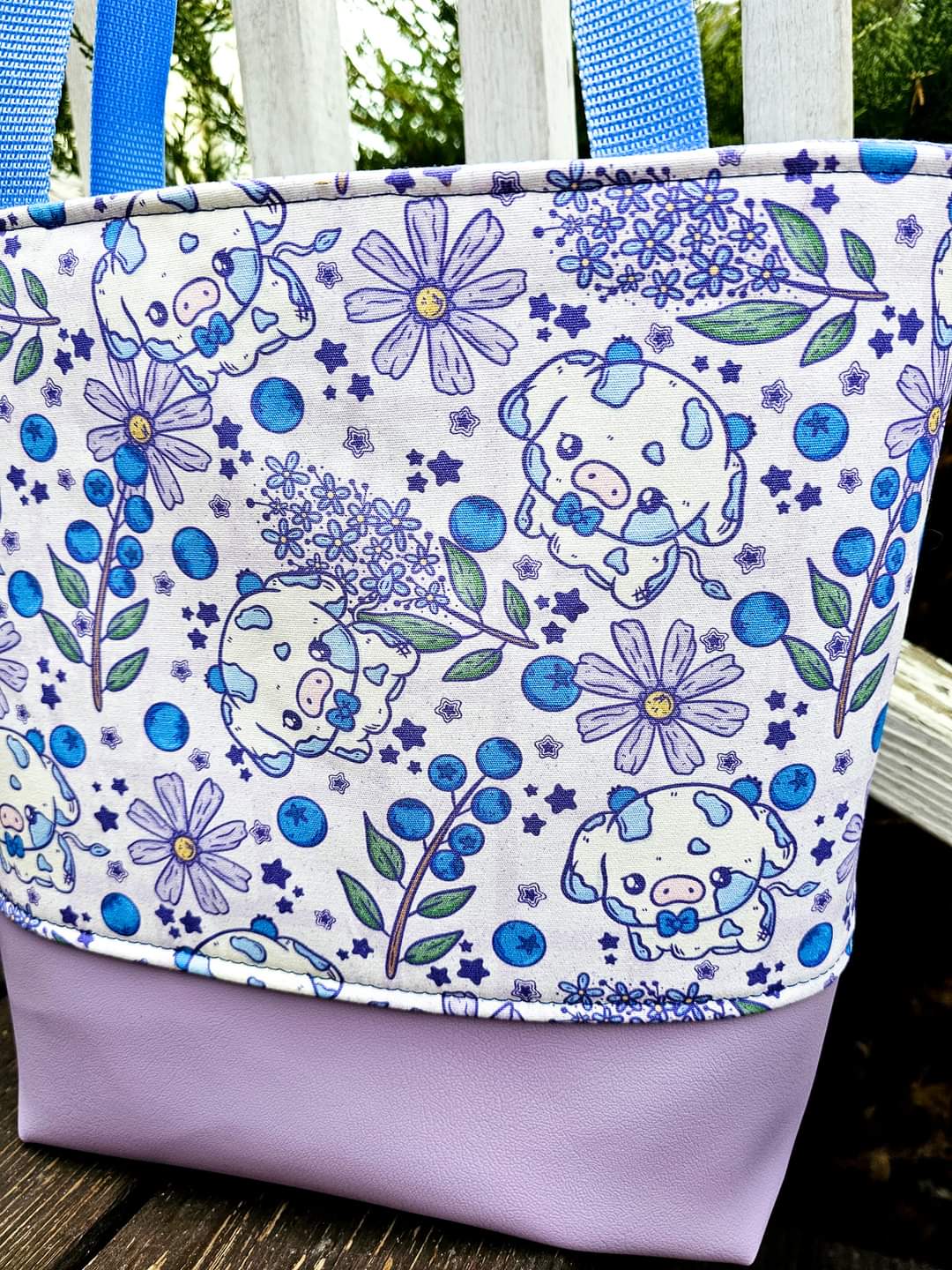 Blueberry Cow (Preorder)